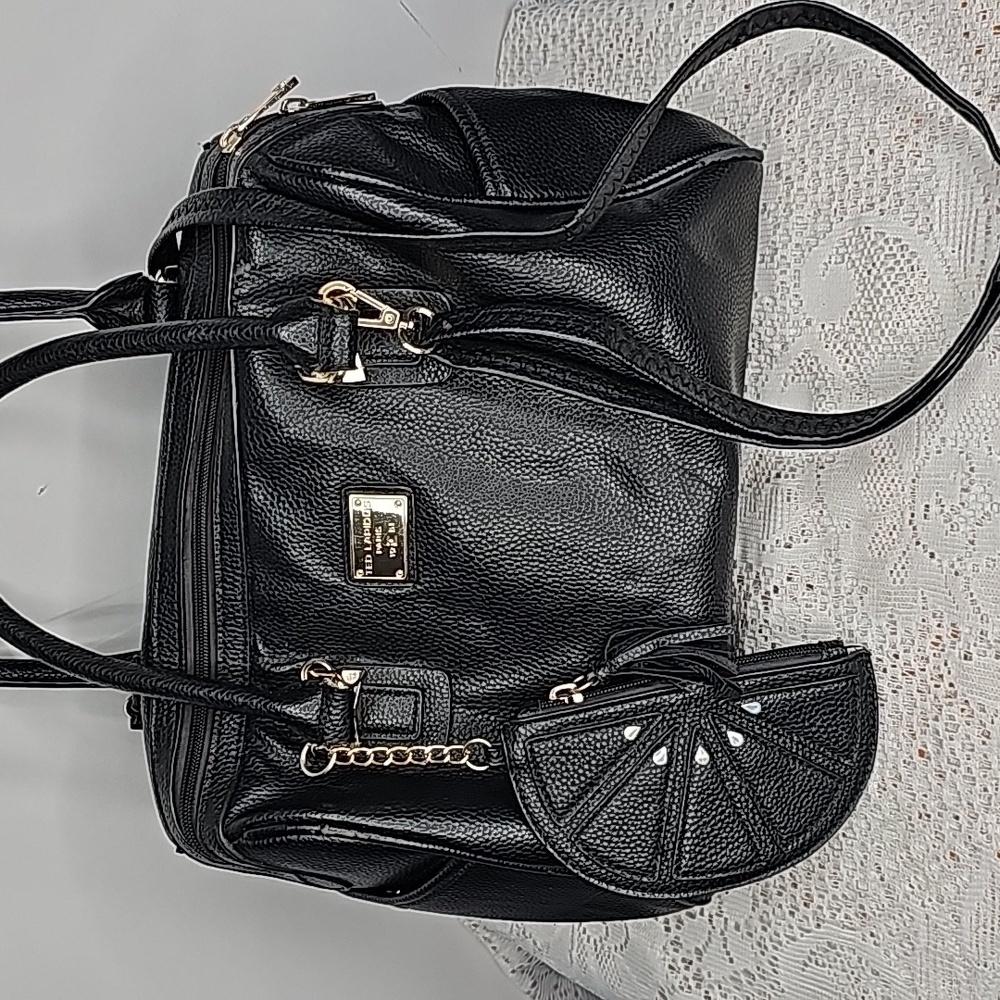Ted Lapidus Paris leather black shoulder bag handbag includes coin purse